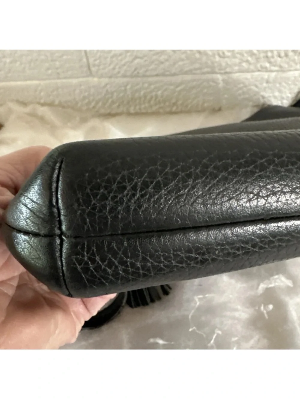 KATE SPADE BLACK PEBBLED LEATHER CHESTER STREET DESSI CROSSBODY